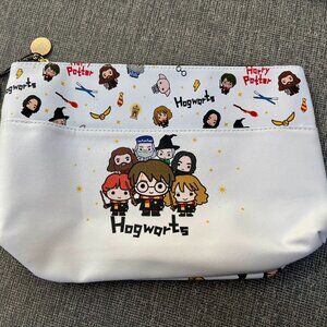 Harry Potter Wizarding World Pouch - New